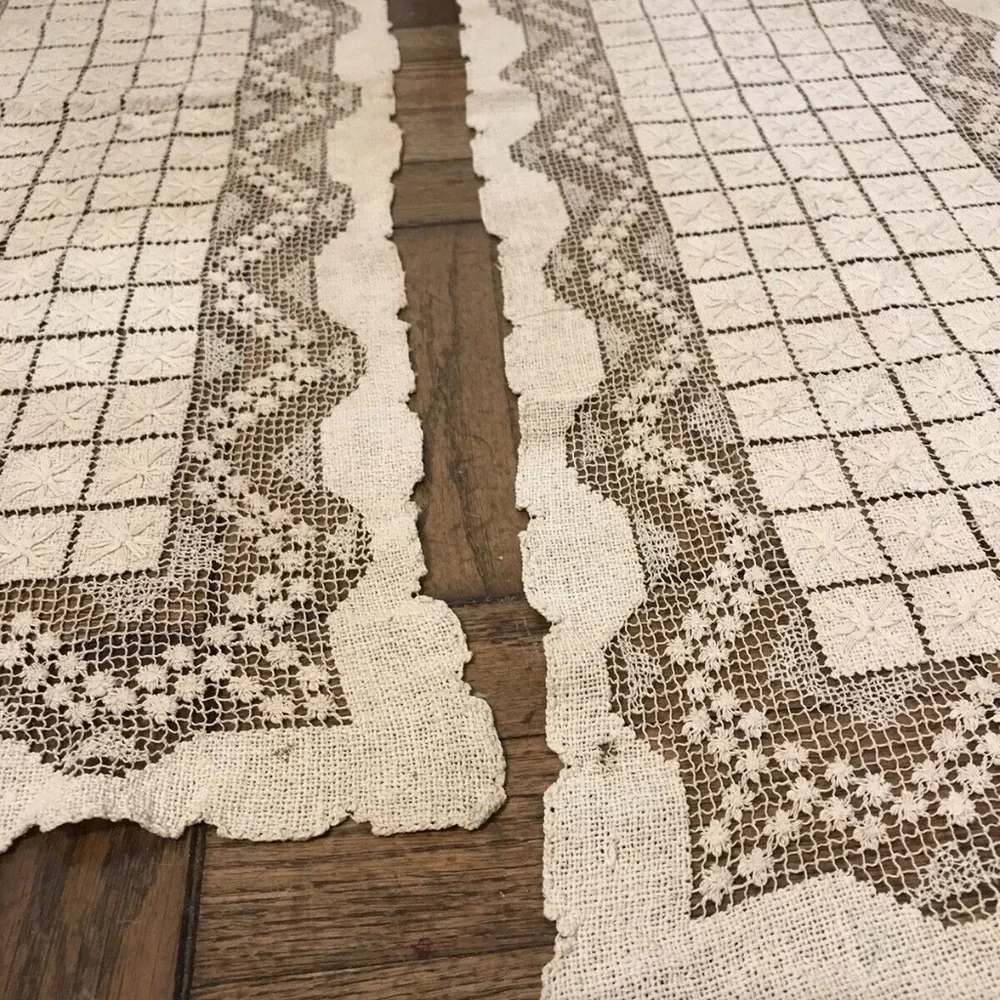 Antique Vintage Italian Sardinian Bosa Handmade Knotted Filet Lace Boho Decor